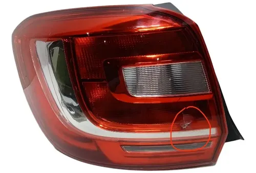 Lanterna Esquerda Renault Sandero 2016 2017 2018 2019 Esquerdo Vermelho