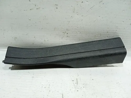 Soleira Porta Traseira Esquerda Mercedes C180 2010/2013 Preto