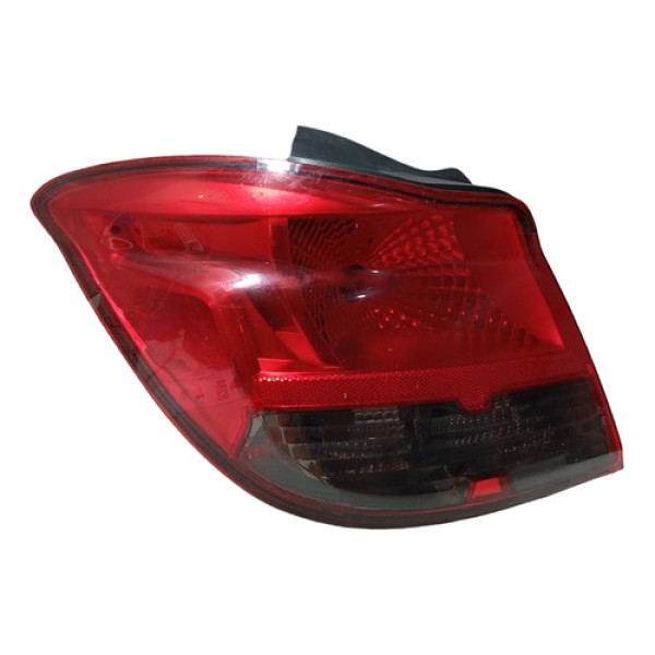 Lanterna Traseira Esquerda Fumê Chevrolet Onix 2013