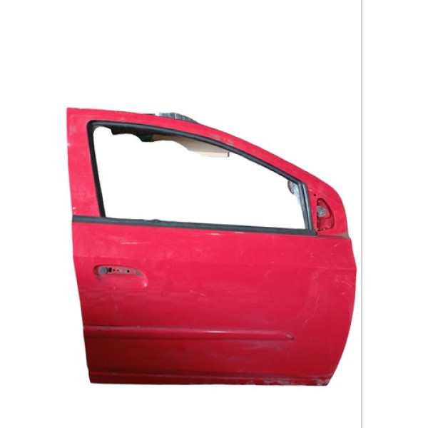Porta Dianteira Direita Chevrolet Onix 2013