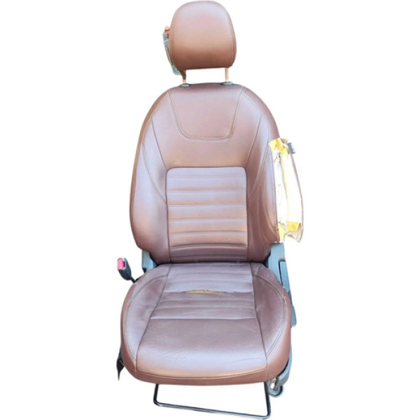 Banco Dianteiro Esquerdo Nissan Kicks 1.6 2015/2017 Detalhe Marrom