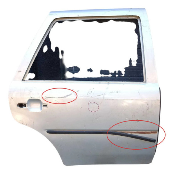 Porta Traseira Direita Volkswagen Gol G4 2004/2012 Detalhe Traseira Direita Branco