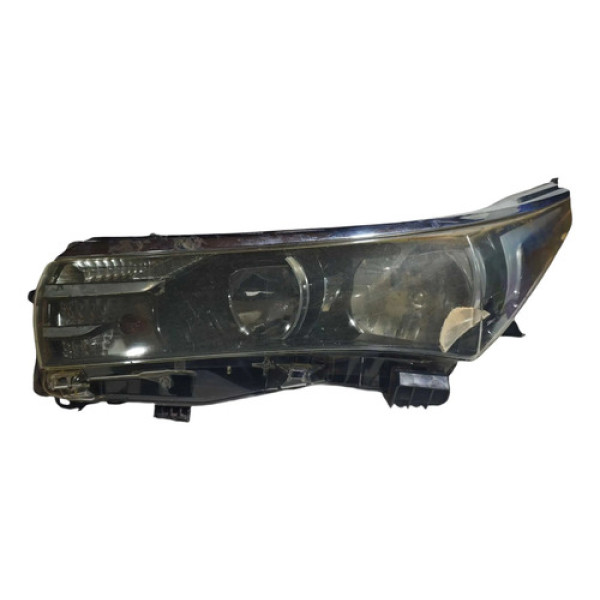 Farol Esquerdo Toyota Corolla Altis 2015/2017 Detalhe Direito/passageiro
