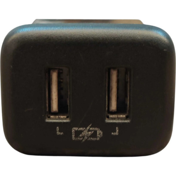 Moldura Usb Chevrolet Tracker Premier 2020 A 2022 26213272