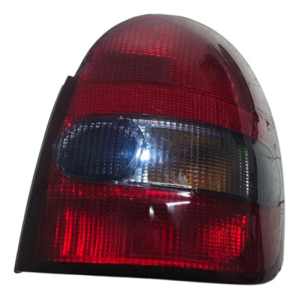 Lanterna Direita Gm Corsa Hacth Fume 1994 A 1999 Direito/passageiro Vermelho