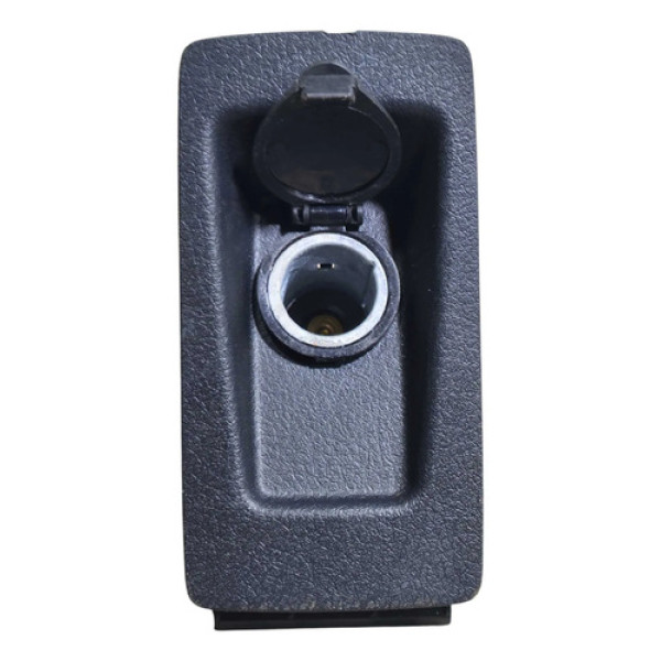 Moldura Tomada 12v Console Traseiro Toyota Corolla 2016/19 Preto
