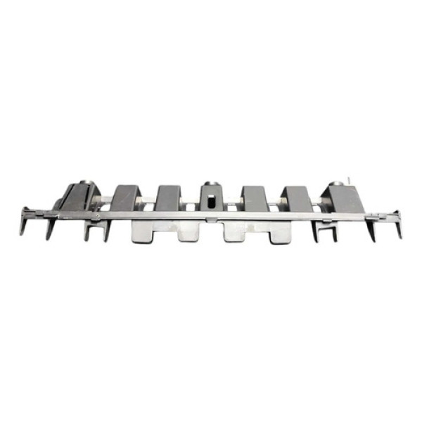 Suporte Guia Parachoque Traseiro Peugeot 3008 Thp 2012/2015