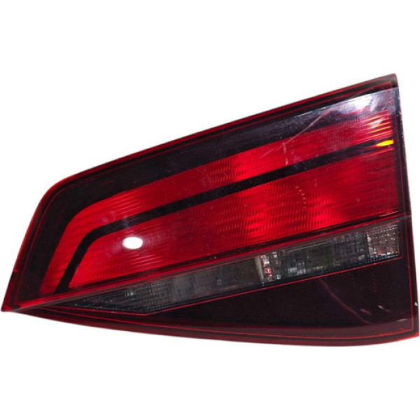 Lanterna Tampa Traseira Direita Volkswagen Jetta 2015 A 2018 Direito/passageiro Vermelho