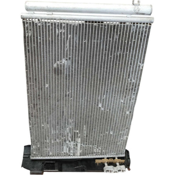 Condensador Ar Condicionado Bmw 320i 2.0 2007 2008 A 2012