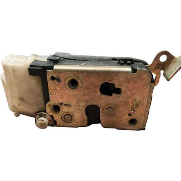 Fechadura Porta Traseira Direita Fiat Palio 2010 A 2015