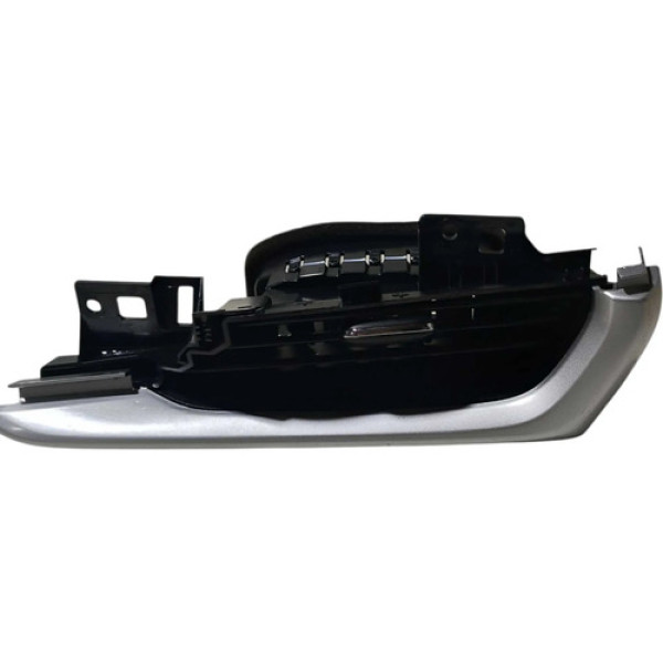 Difusor Ar Direito Chevrolet Tracker 2021 2022 2023 26302918