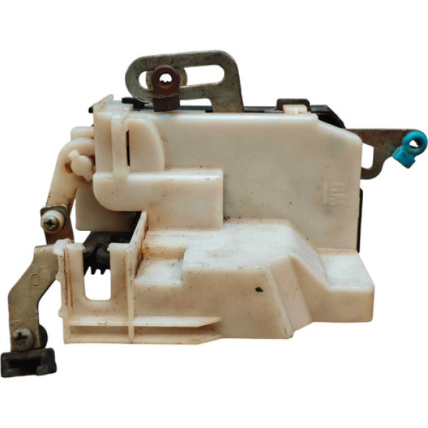 Fechadura Porta Diant Direita Chevrolet Celta 2008 A 2011