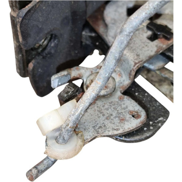 Fechadura Traseira Porta Malas Kia Sorento 2.5 2004 A 2009