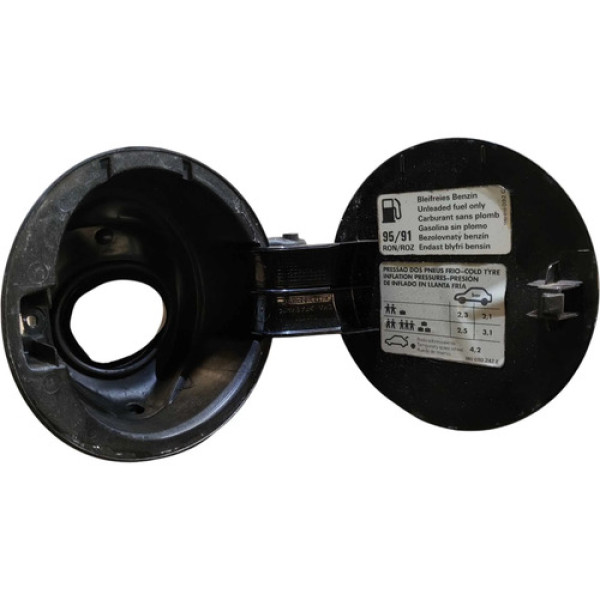 Portinhola Tanque Combustivel Vw Passat 1997/2005 3b0809857c Preto 1997