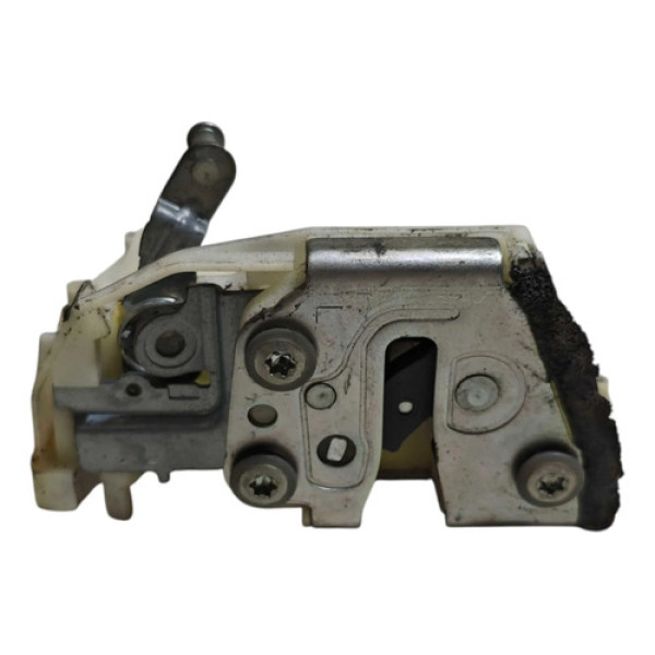 Fechadura Porta Traseira Esquerda Suzuki Swift 2014 A 2016