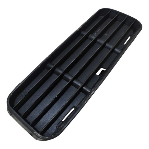 Grade Parachoque Direito Volkswagen Polo 1997 1998 A 2000 Preto Direito