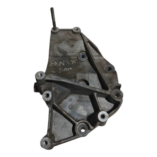 Suporte Compressor Ar Condicionado Chevrolet Onix 2017/2019