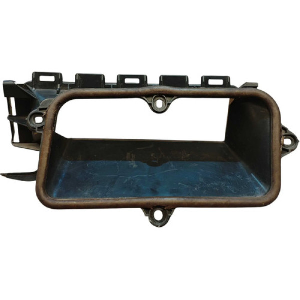 Moldura Difusor Ar Esq Mercedes C180 2016/2019 A2058308104