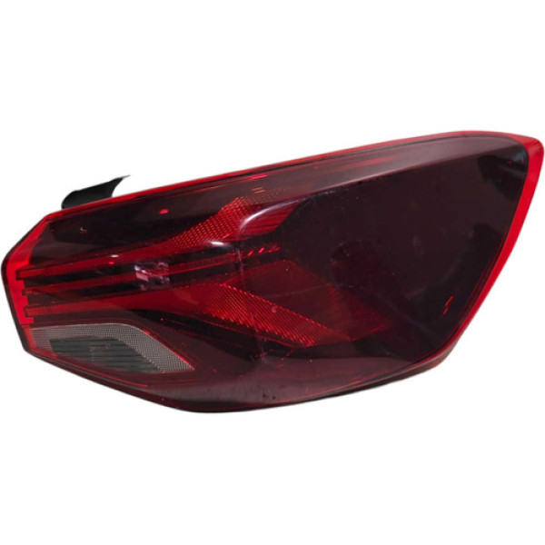Lanterna Traseira Direita Chevrolet Onix Plus 2020 2021 2022 Direito/passageiro Vermelho