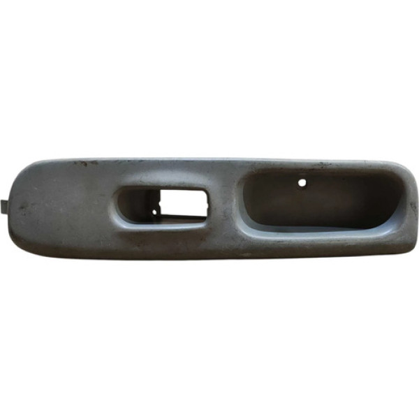 Moldura Botão Vidro Elétrico Renault Twingo 1994 7700832376