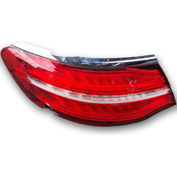Lanterna Esquerda Mercedes Glc250 2016 A 2018 Retirada Peça Esquerdo/motorista Vermelho