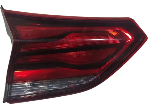 Lanterna Tras. Esquerda Chevrolet Tracker 26313437 2021/2022 Esquerdo/motorista Vermelho