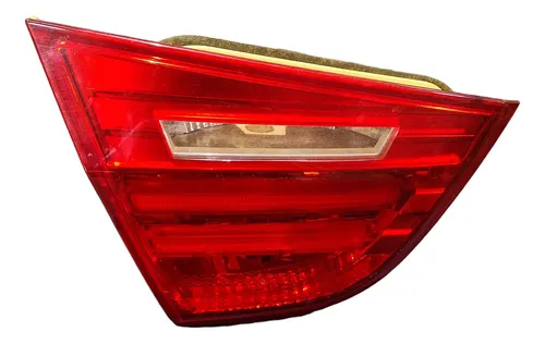 Lanterna Tampa Traseira Esq Bmw 320i 2009 2010 2011 Esquerdo Vermelho