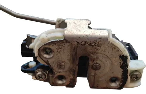 Fechadura Porta Traseira Esquerda Mitsubishi L200 2008/2010