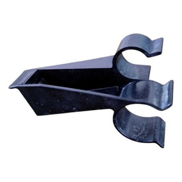 Suporte Mangueira Ar Quente Clio 1.0 16v 1999 2001 2003 2005
