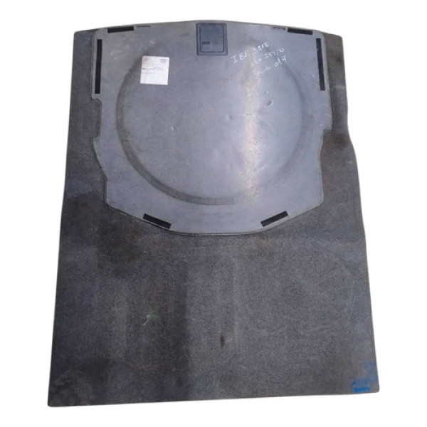 Tampão Assoalho Porta Malas Audi A4 2002 2003 2004 2005 2008