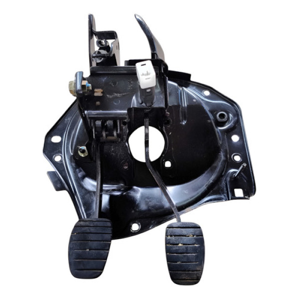 Pedaleira F. Embreagem Kangoo 2000 2002 2004 2006 2008 2011  Preto
