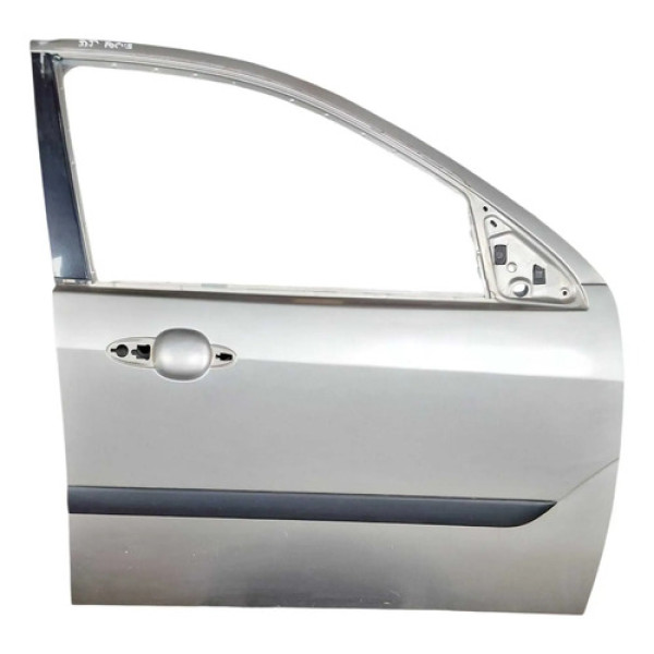 Porta Dianteira Direita Focus 2001 2002 2003 2004 A 2008 Dianteira Direito Cinza