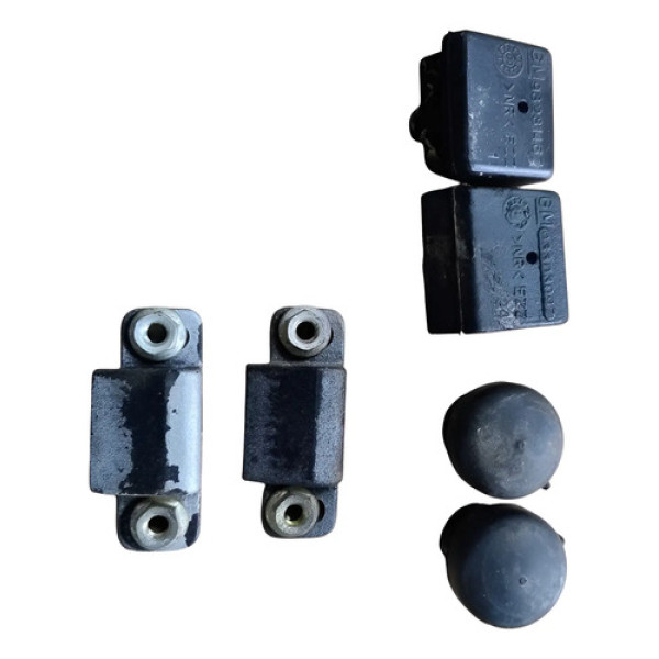 Kit Batente Tampa Traseira Zafira 2000 2003 2006 2009 2012 Preto