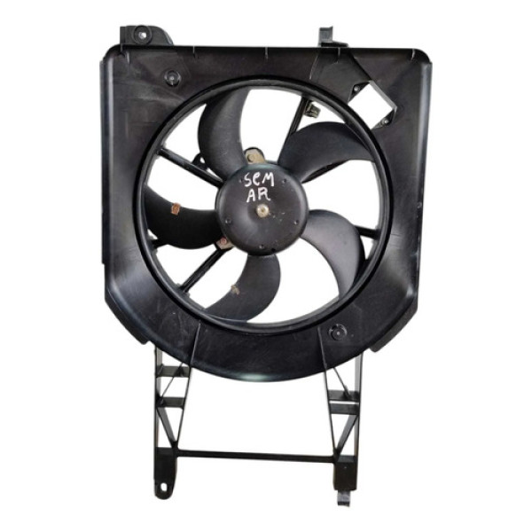 Defletor Ventoinha S/ar Strada 1.4 8v 2015 2017 2018 2020