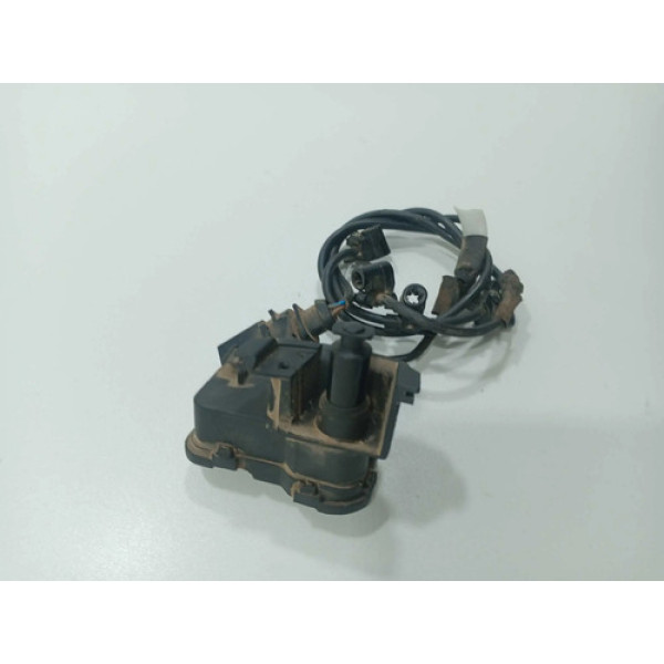 Trava Portinhola Tanque Vw Amarok V6 3.0 2018 Original