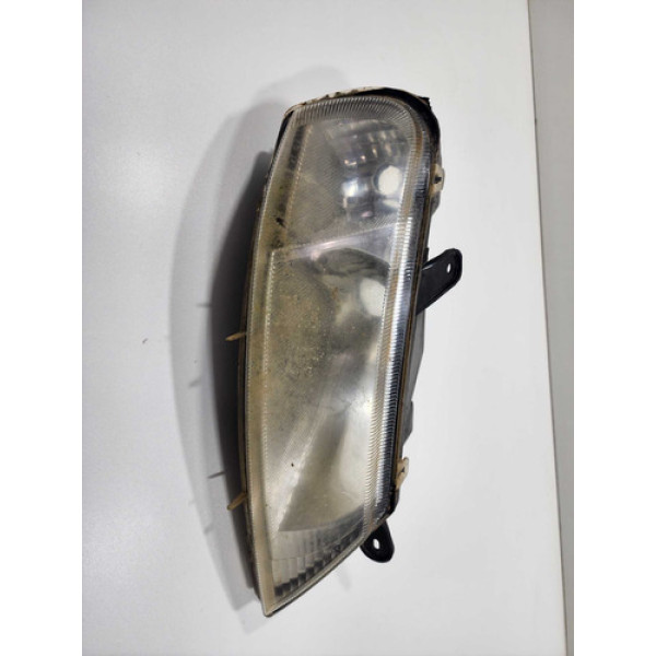 Farol Direito Chevrolet Celta 2001 2002 2003 2004 Direito/passageiro