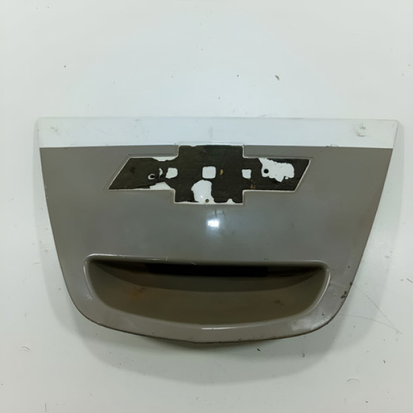 Aplique Puxador Tampa Traseira Chevrolet Spin 2013/2016 Preto