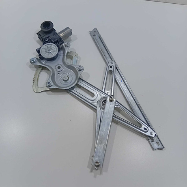 Maquina Vidro Dianteiro Direito Toyota Corolla Cross 2025/26
