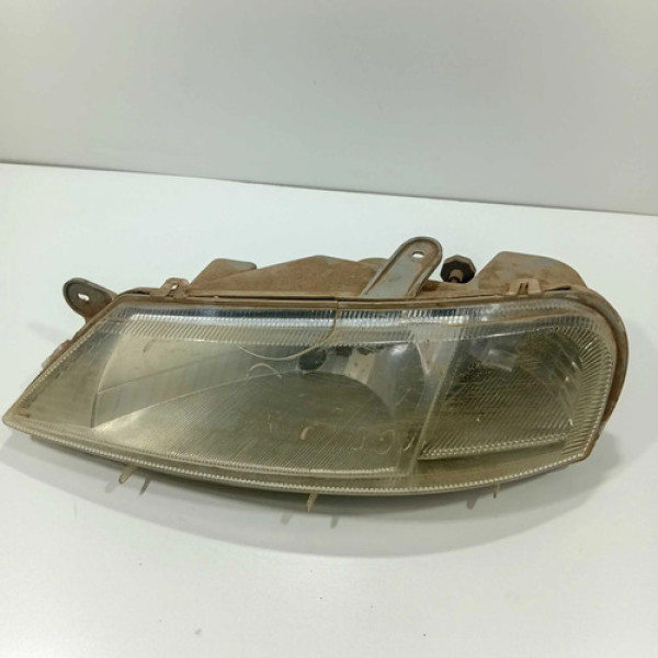 Farol Esquerdo Chevrolet Celta 2001/2005 Original Com Detalh Esquerdo/motorista