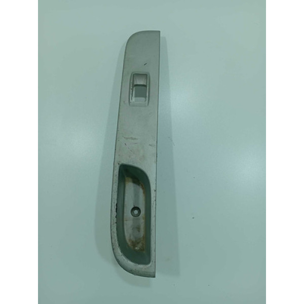 Moldura Puxador Porta Dianteira Direita L200 Triton Mn123948 Cinza