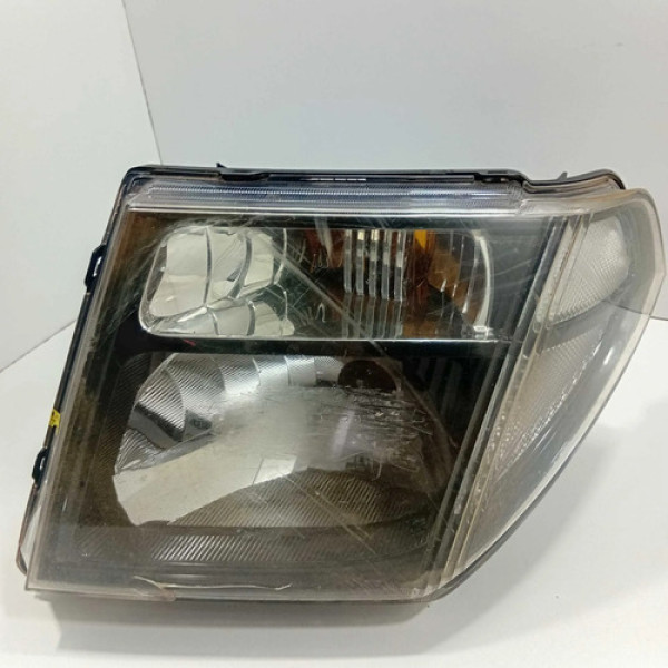 Farol Esquerdo Nissan Frontier 2008/2016 Com Detalhe Origina Esquerdo/motorista