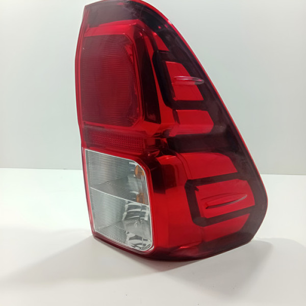 Lanterna Traseira Direita Toyota Hilux 2016/2024 Original Direito/passageiro Vermelha