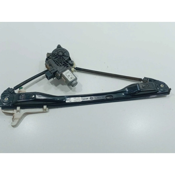 Maquina De Vidro Traseira Esquerda Vw Amarok 2015 A 2022
