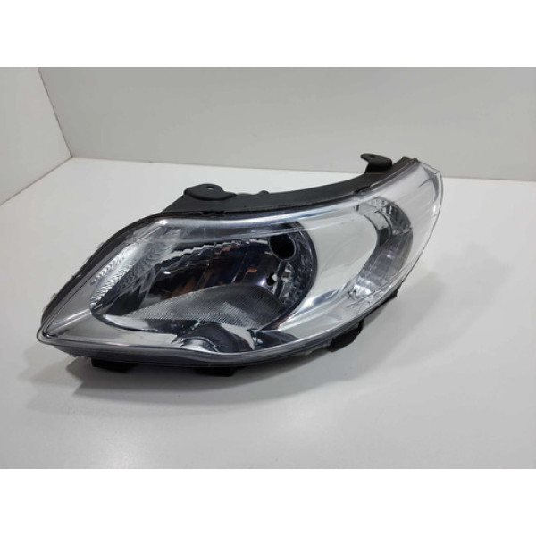 Farol Esquerdo Volkswagen Gol Voyage 2011 2012 0160711 Esquerdo/motorista