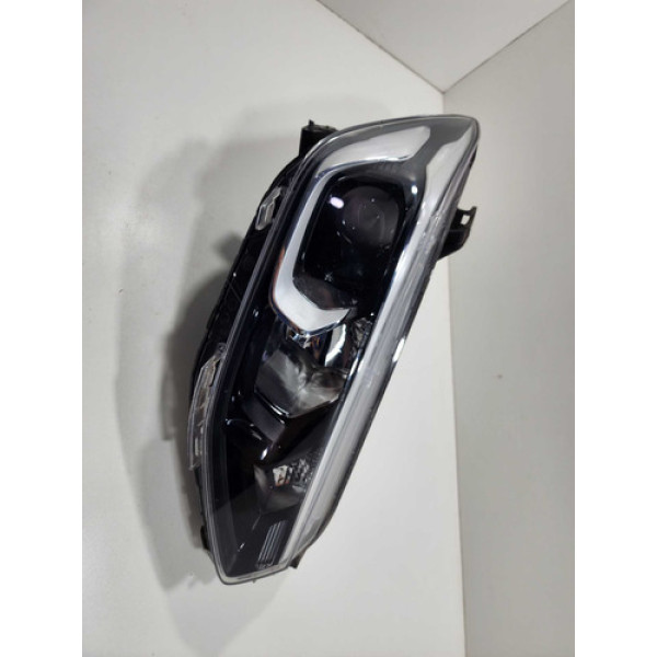 Farol Direito Chevrolet Tracker 2022 2023 2024 26306473 Direito/passageiro