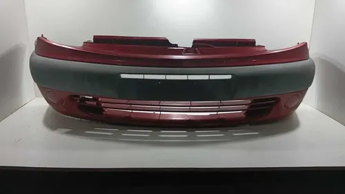 Parachoque Dianteiro Citroen Picasso 2002/2005 Vermelho