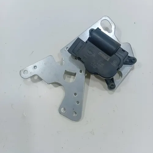 Motor Atuador Caixa De Ar Volkswagen Amarok 2016/2023 Preto