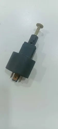 Interruptor Sensor Pedal Freio Chevrolet Classic 2011/2014