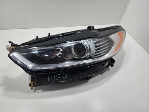 Farol Esquerdo Ford.fusion 2014 2015 2016 (detalhes) Esquerdo/motorista