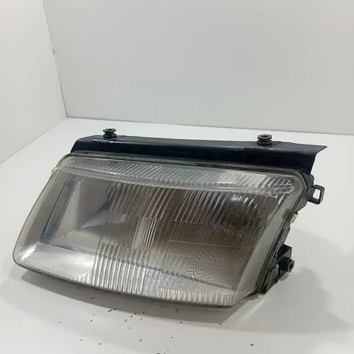 Farol Esquerdo Volkswagen Passat Alemão 1997/2000 Original Esquerdo/motorista